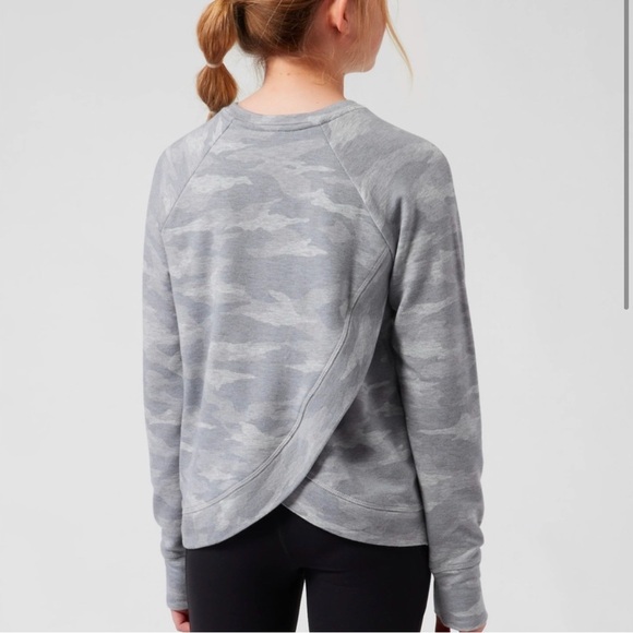 Athleta Girl Super Soft Athletic Cozy Cross Sweatshirt Size XXL 16 - Picture 3 of 5